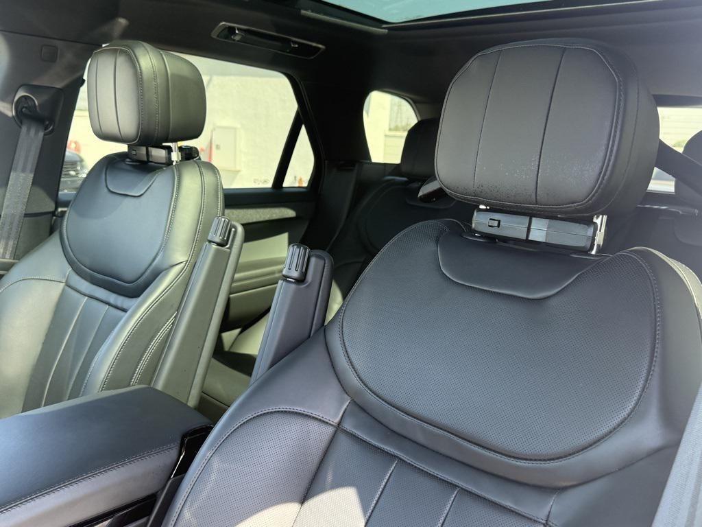 new 2025 Land Rover Range Rover Sport car, priced at $90,595