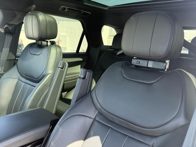 new 2025 Land Rover Range Rover Sport car, priced at $90,595