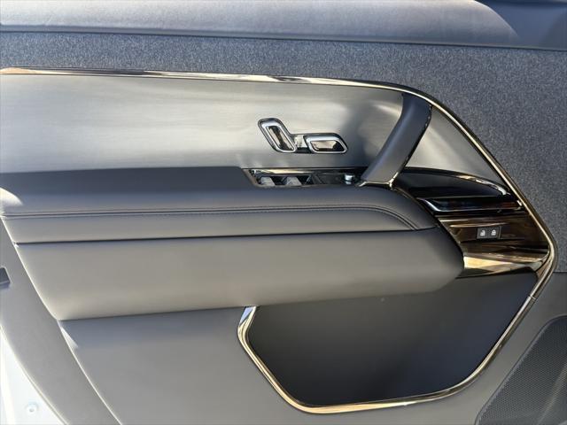 new 2025 Land Rover Range Rover Sport car, priced at $90,595