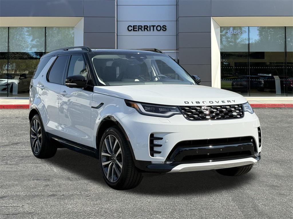 new 2025 Land Rover Discovery car, priced at $79,093