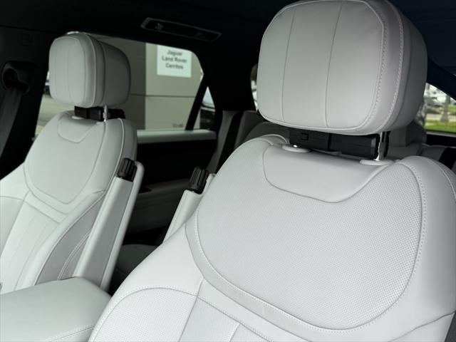 new 2025 Land Rover Range Rover Sport car, priced at $92,390