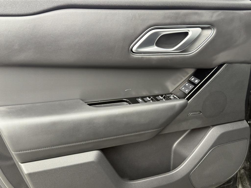 new 2025 Land Rover Range Rover car, priced at $86,980