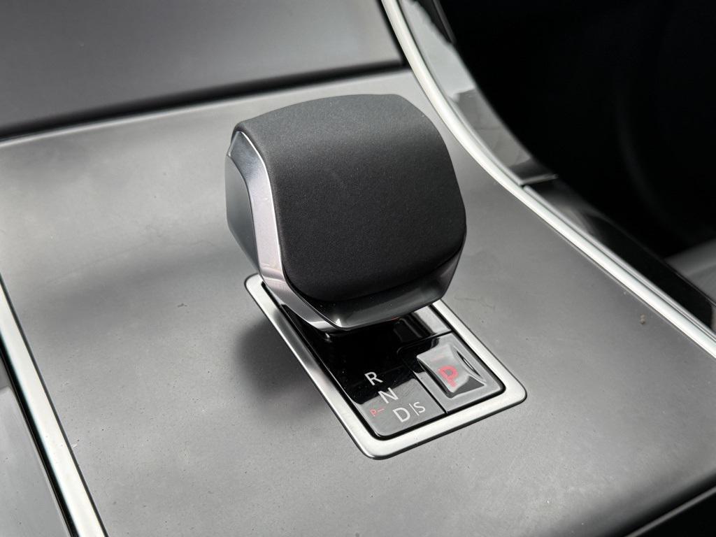 new 2025 Land Rover Range Rover car, priced at $86,980