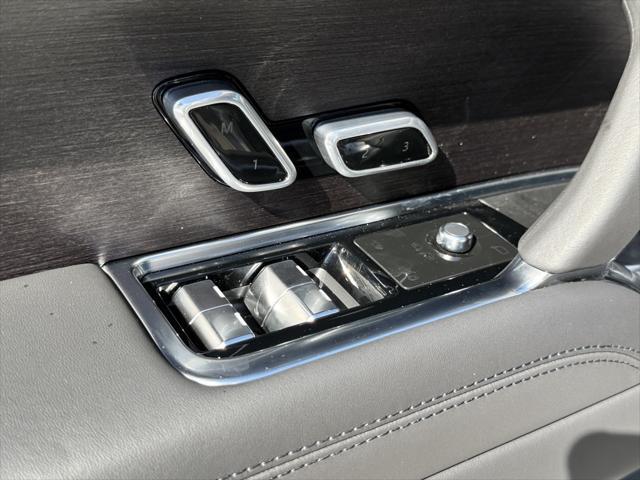 new 2025 Land Rover Range Rover car, priced at $147,210