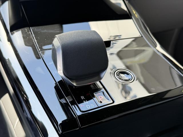 new 2025 Land Rover Range Rover Sport car, priced at $91,630