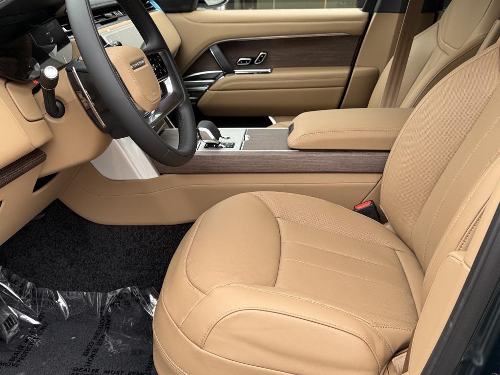 new 2025 Land Rover Range Rover car, priced at $151,300
