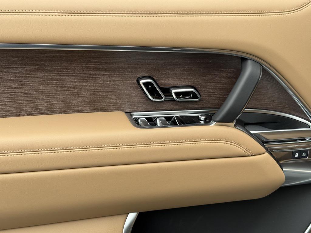 new 2025 Land Rover Range Rover car, priced at $151,300