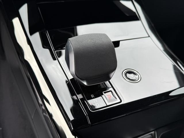 new 2025 Land Rover Range Rover Sport car, priced at $92,905