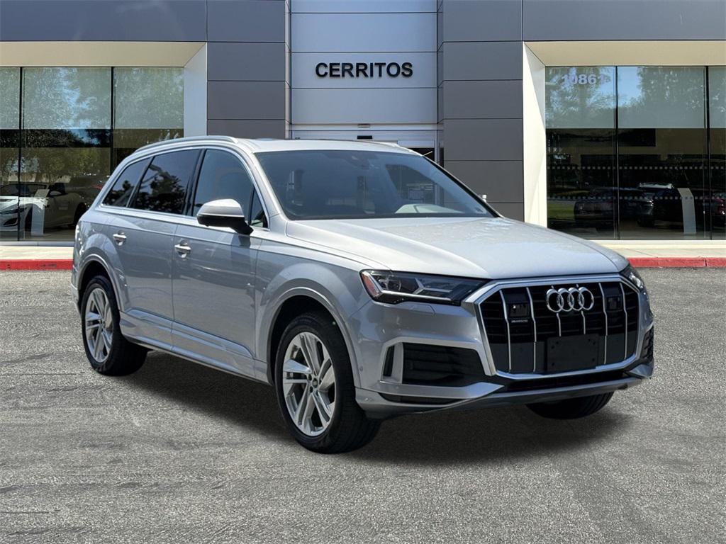 used 2022 Audi Q7 car, priced at $37,984
