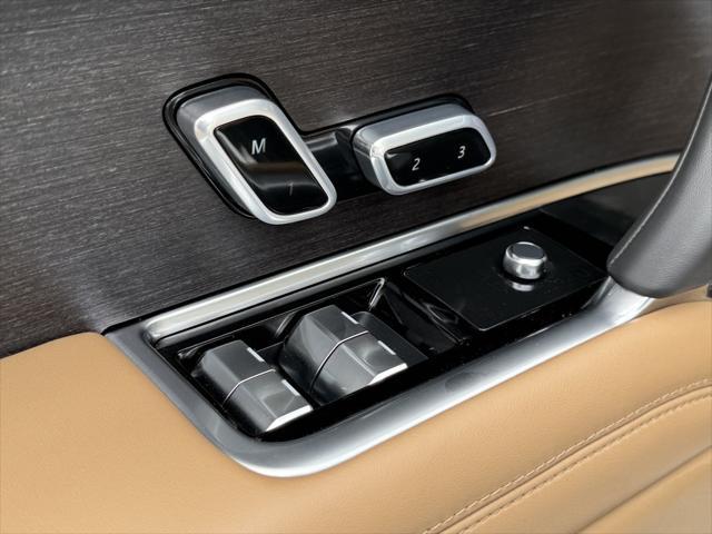 new 2025 Land Rover Range Rover car, priced at $164,380