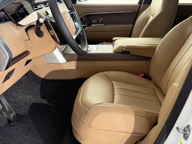 new 2025 Land Rover Range Rover car, priced at $152,250