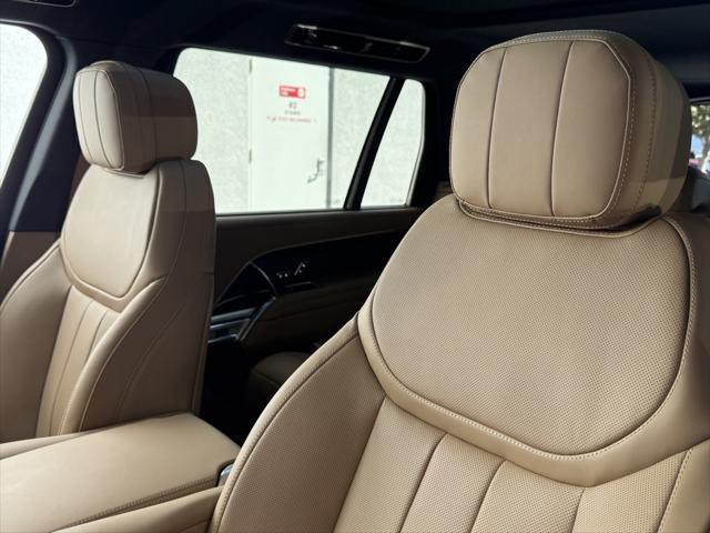 new 2025 Land Rover Range Rover car, priced at $152,250