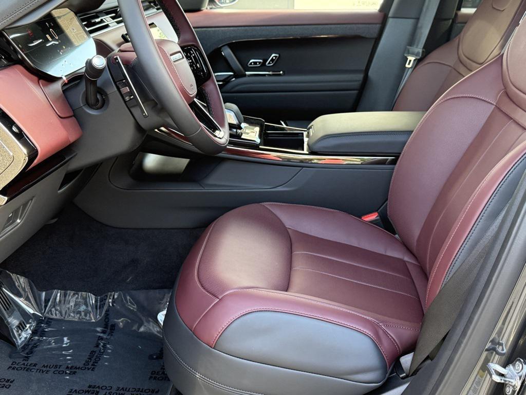new 2025 Land Rover Range Rover Sport car, priced at $103,920