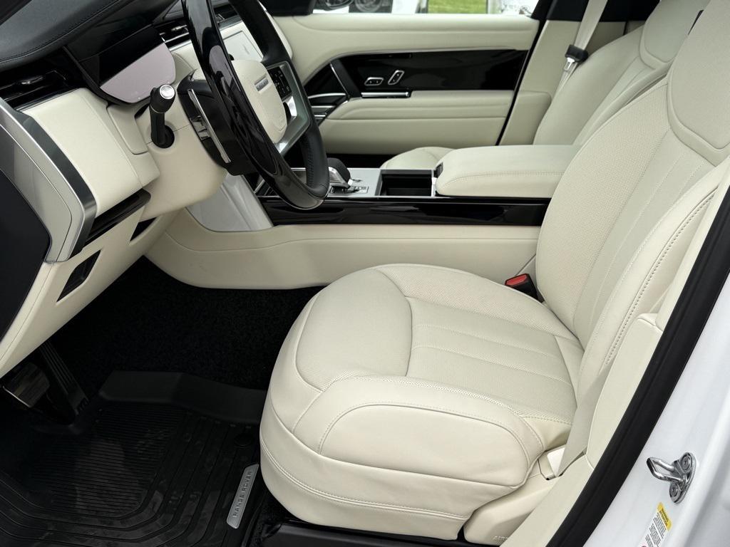 new 2025 Land Rover Range Rover car, priced at $160,990
