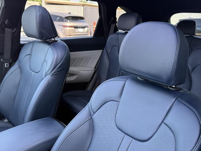 used 2023 Kia Sorento Plug-In Hybrid car, priced at $39,999