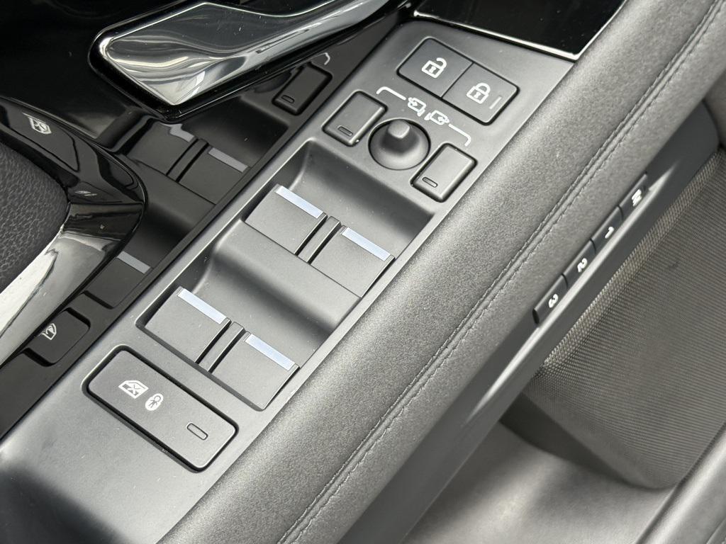 used 2023 Land Rover Range Rover Evoque car, priced at $38,999