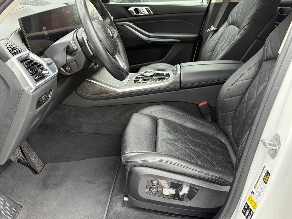 used 2023 BMW X7 car, priced at $59,388