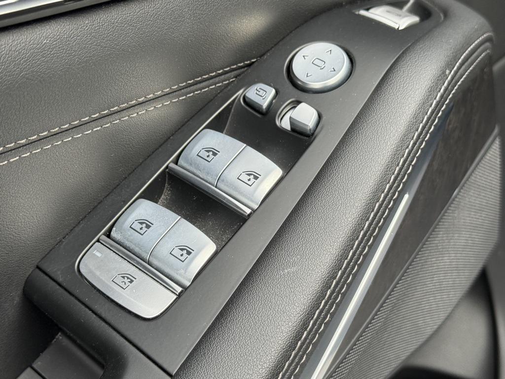 used 2023 BMW X7 car, priced at $59,388