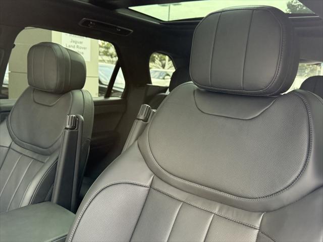 new 2025 Land Rover Range Rover Sport car, priced at $89,475