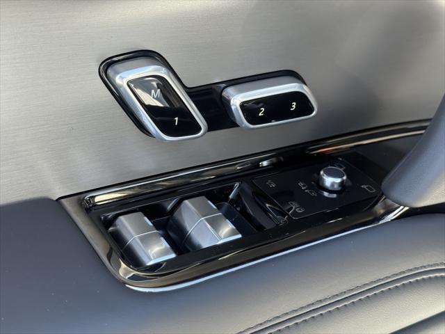 new 2025 Land Rover Range Rover Sport car, priced at $104,130