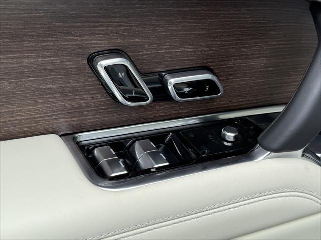 new 2025 Land Rover Range Rover car, priced at $149,925