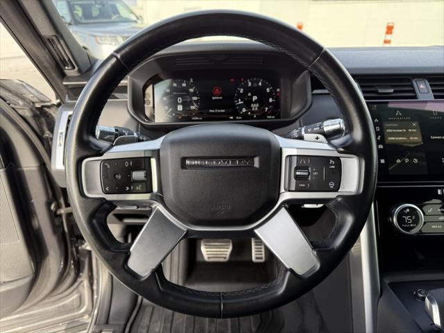 used 2022 Land Rover Discovery car, priced at $41,999