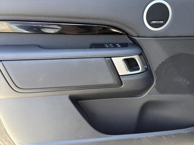 used 2024 Land Rover Discovery car, priced at $48,699