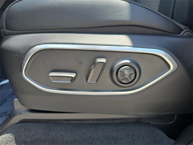 new 2025 Jeep Wagoneer car, priced at $75,530
