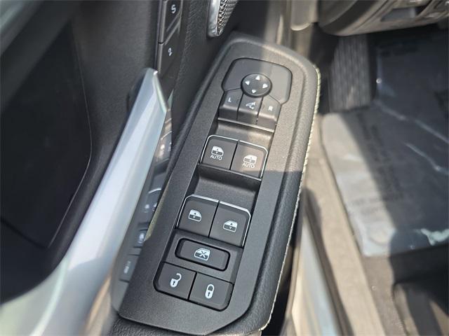 new 2025 Ram 1500 car, priced at $71,946