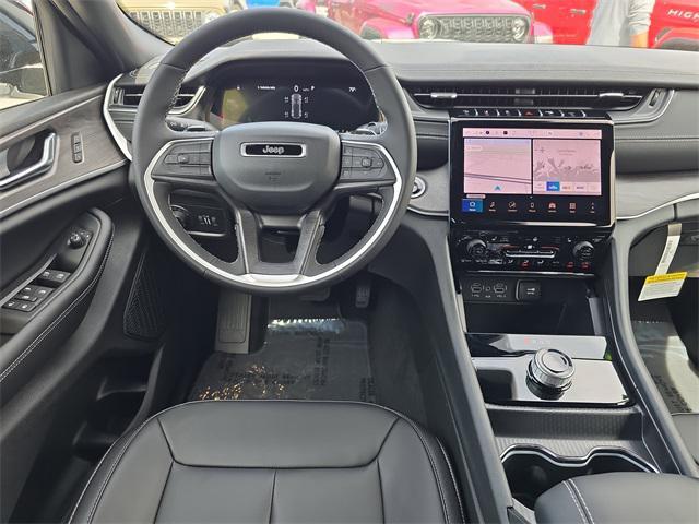 new 2025 Jeep Grand Cherokee car, priced at $43,442