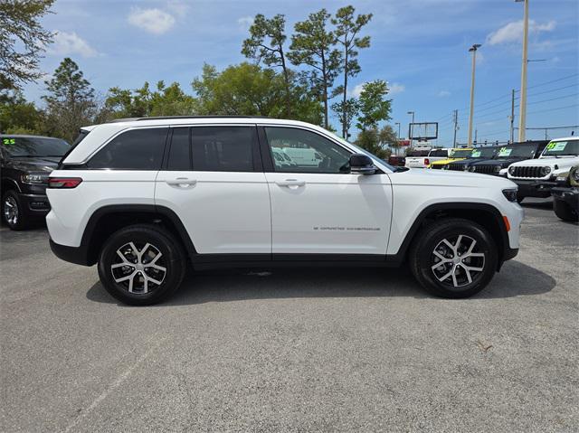 new 2025 Jeep Grand Cherokee car, priced at $41,442