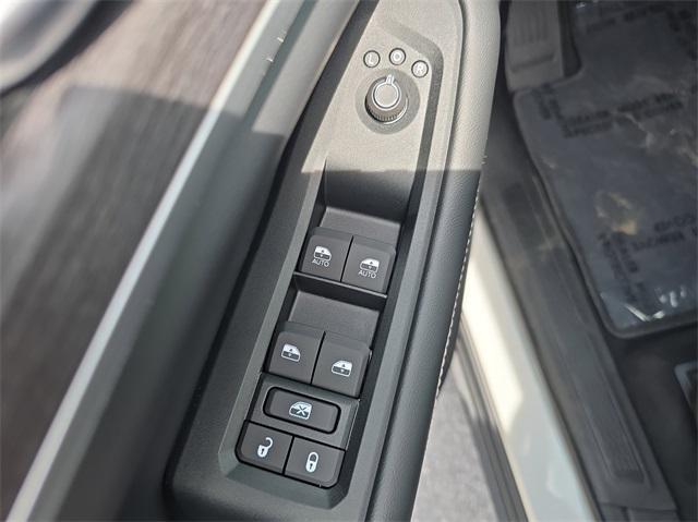 new 2025 Jeep Grand Cherokee car, priced at $41,442
