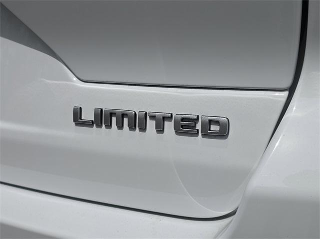 new 2025 Jeep Grand Cherokee car, priced at $41,442