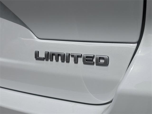 new 2025 Jeep Grand Cherokee car, priced at $43,442