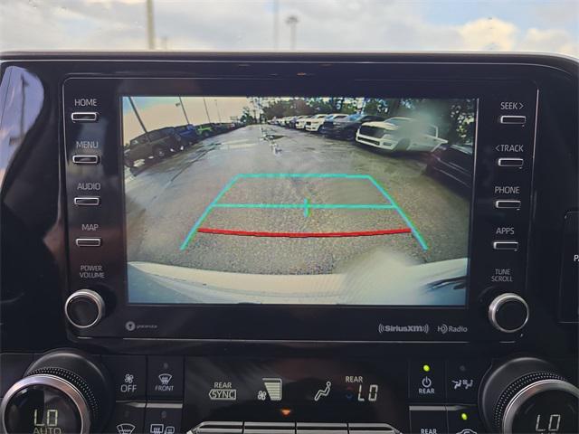 used 2020 Toyota Highlander car, priced at $27,447