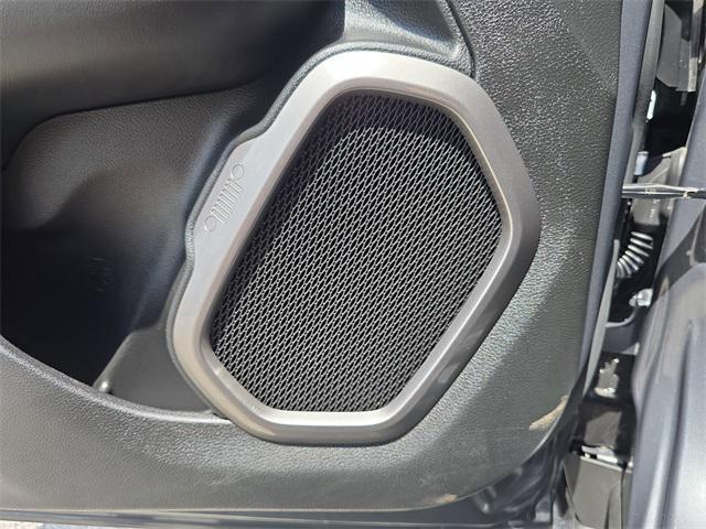 used 2022 Jeep Renegade car, priced at $20,972