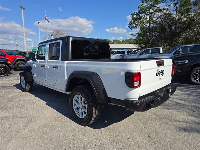 used 2023 Jeep Gladiator car, priced at $29,995