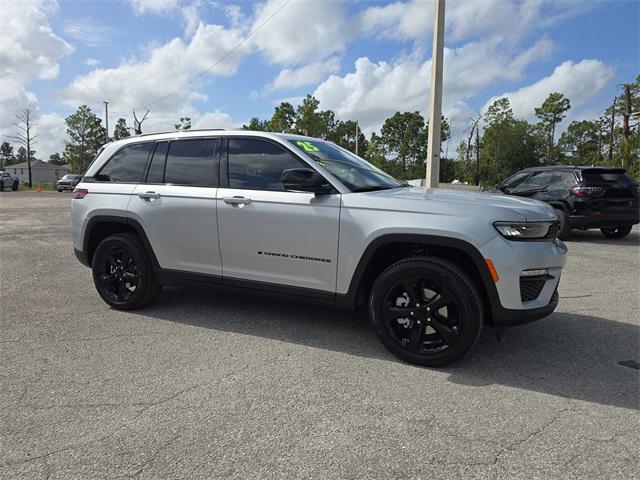 new 2025 Jeep Grand Cherokee car, priced at $40,966