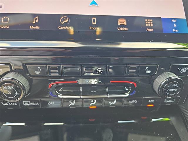 new 2025 Jeep Grand Cherokee car, priced at $40,966