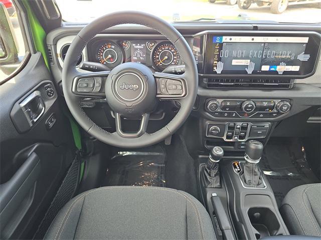 new 2025 Jeep Gladiator car, priced at $38,739