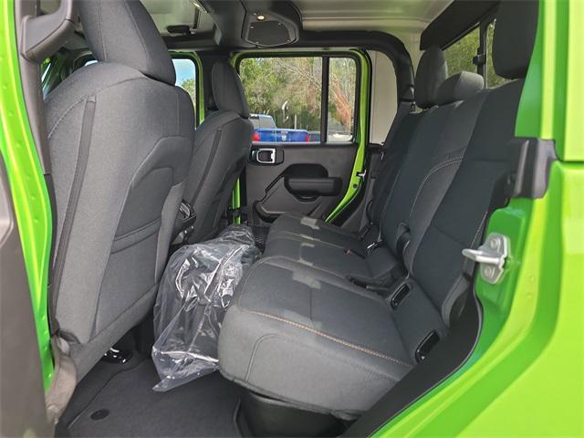 new 2025 Jeep Gladiator car, priced at $38,739