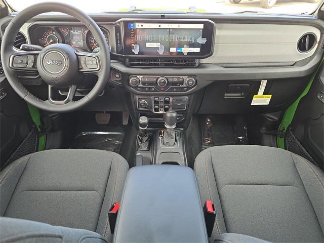 new 2025 Jeep Gladiator car, priced at $38,739