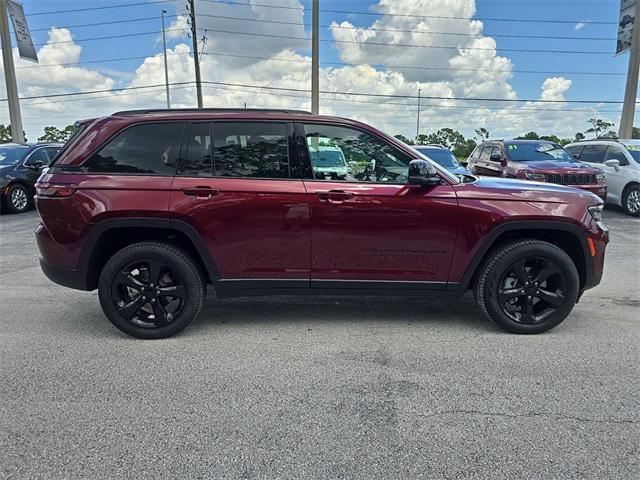 new 2024 Jeep Grand Cherokee car, priced at $44,777