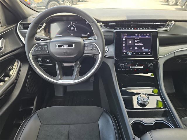 used 2024 Jeep Grand Cherokee car, priced at $39,995