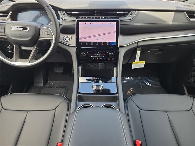 new 2025 Jeep Grand Cherokee car, priced at $44,631