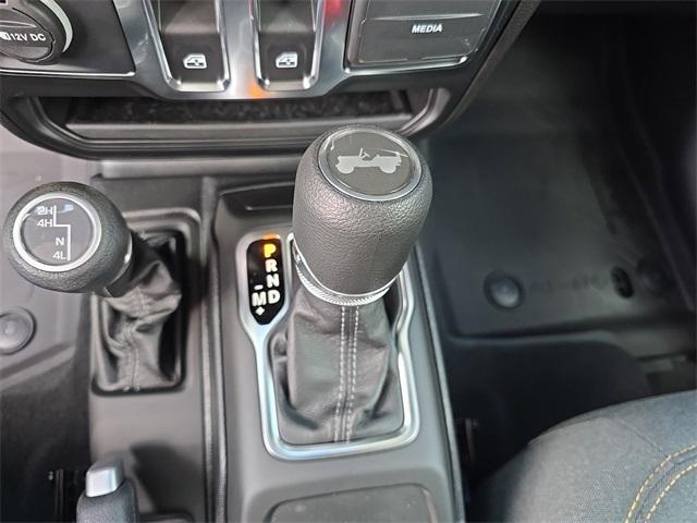 new 2025 Jeep Wrangler car, priced at $43,289