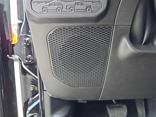 new 2025 Jeep Wrangler car, priced at $43,289