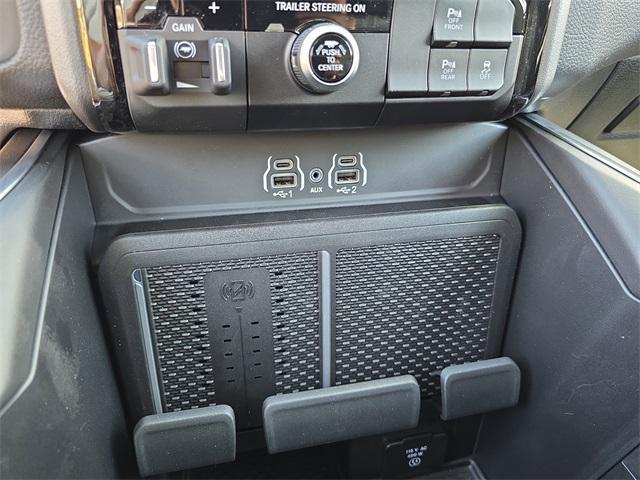 new 2025 Ram 1500 car, priced at $47,824