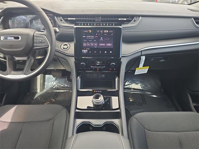 new 2025 Jeep Grand Cherokee car, priced at $34,592