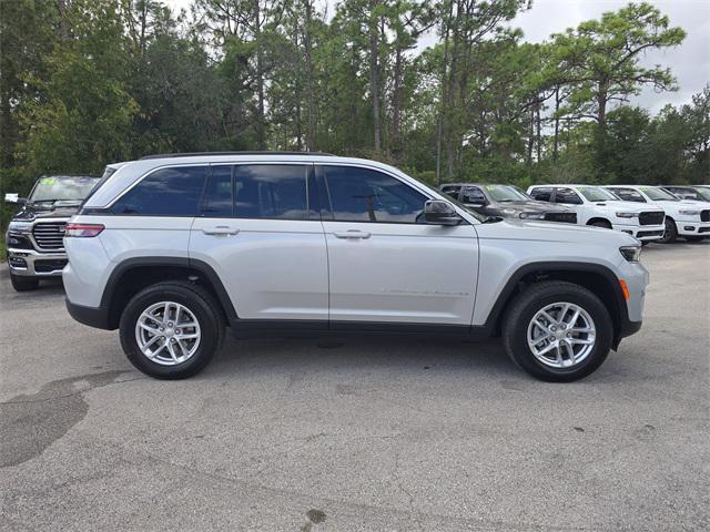 new 2025 Jeep Grand Cherokee car, priced at $34,592